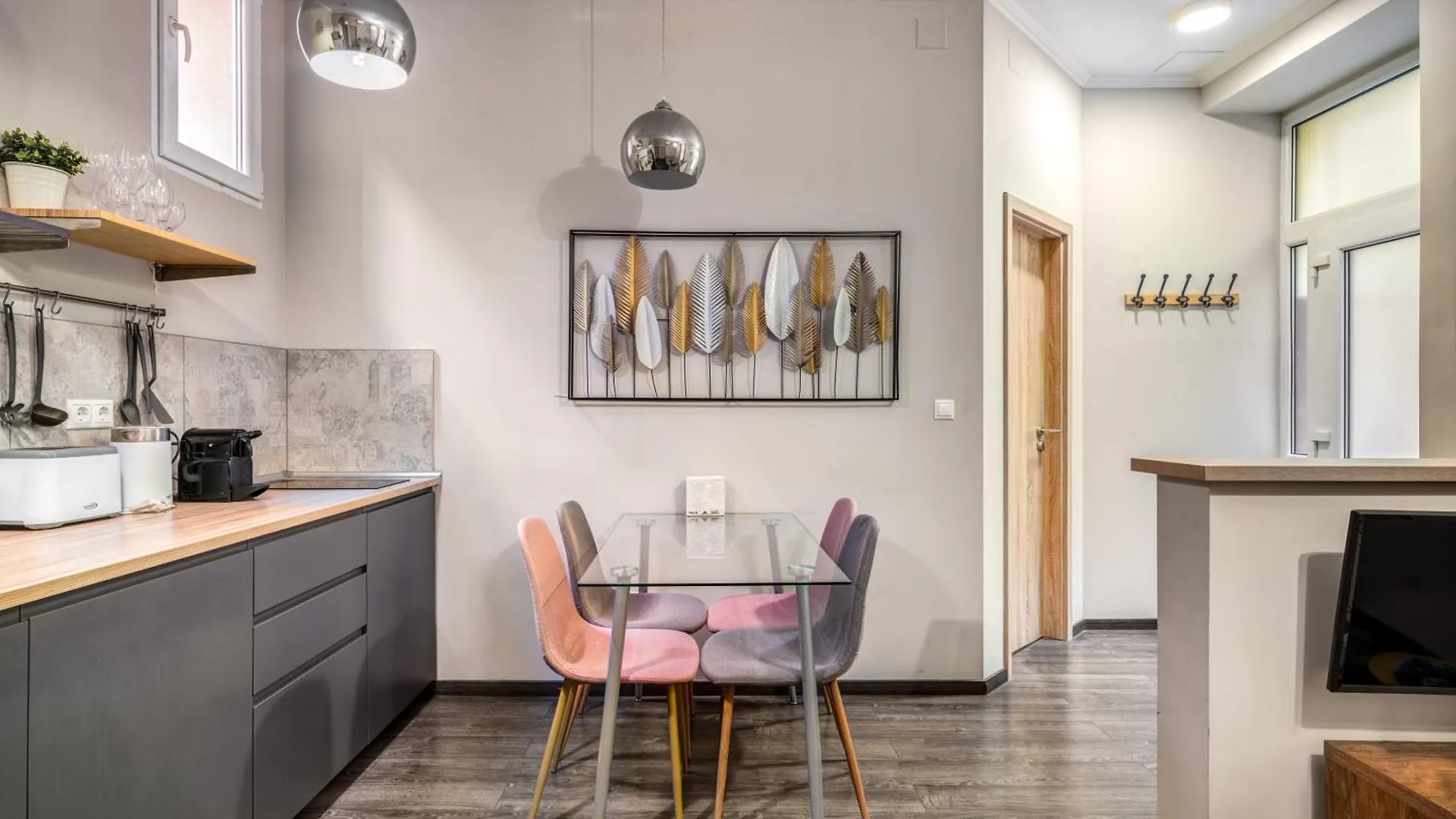 Akacfa-A13 Center 2 Bedroom Apartment Будапешт Венгрия